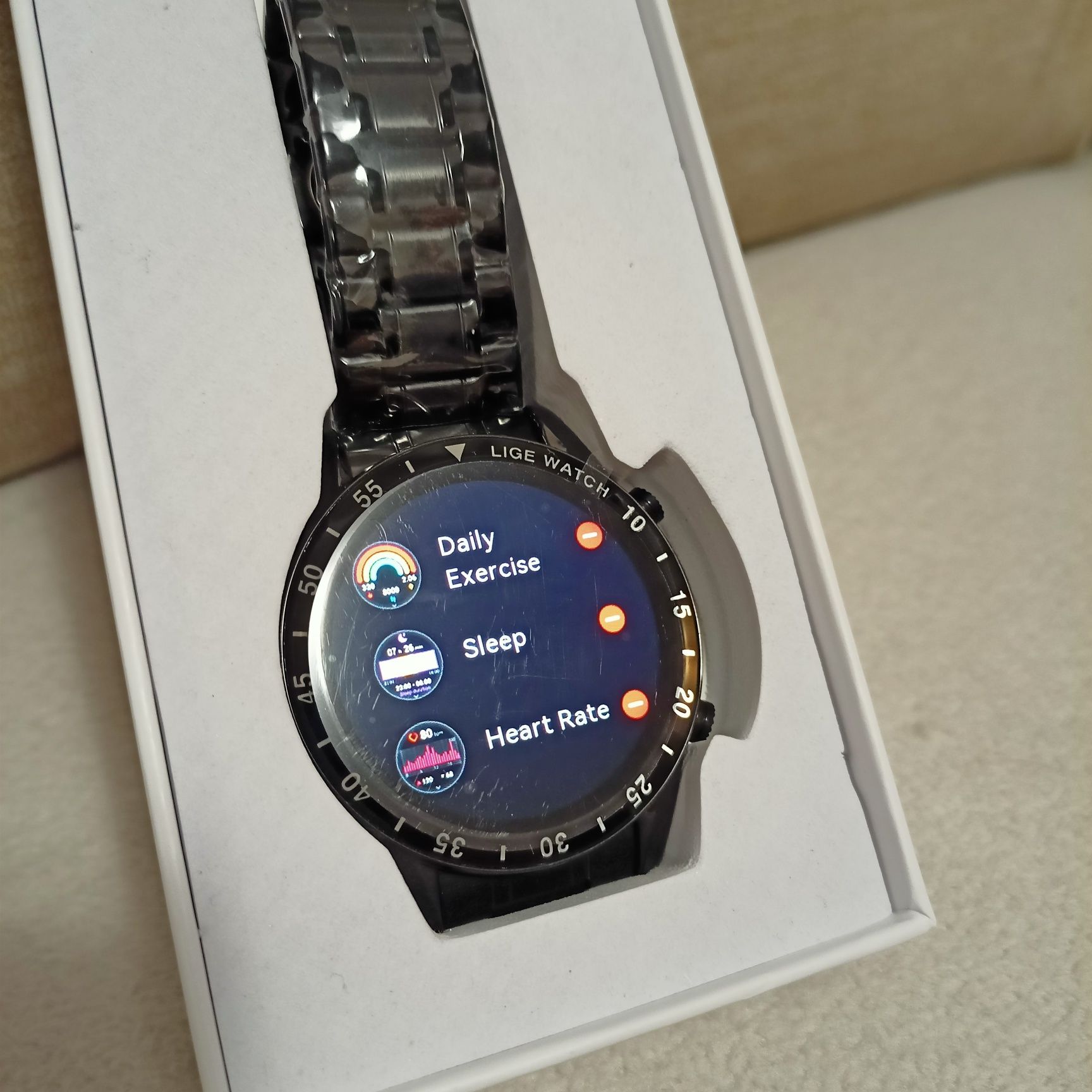 Smartwatch sport NOU