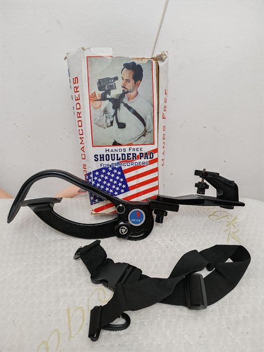 Suport de umăr cameră video