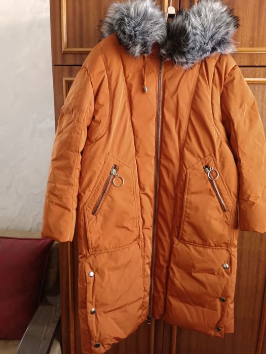 Новое пальто на зиму, очень теплое и длинное