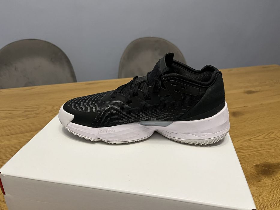 Adidas маратонки