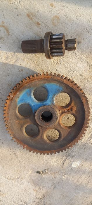 trompe / pinion reductor fordson / coroana pinion