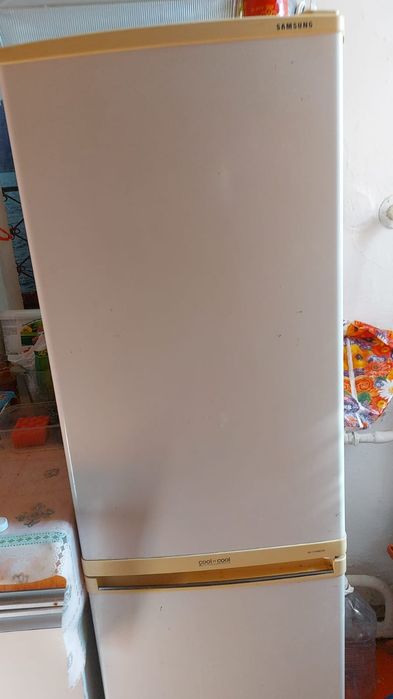 Холодильник сатылады
