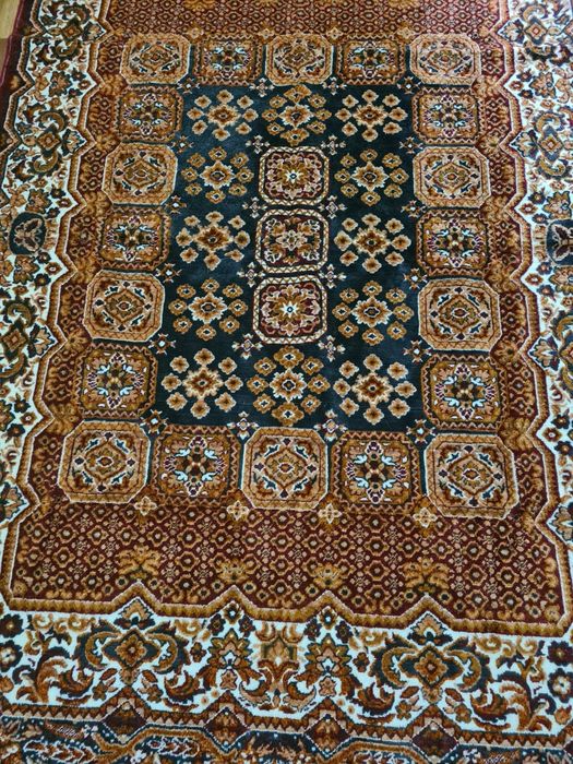 Продаётся покрывало на диван.