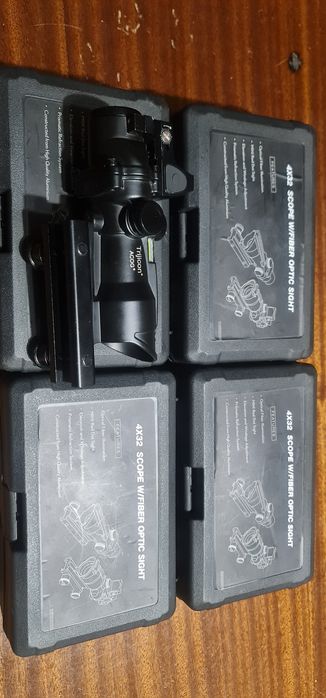 Оптика с червена точка. Trijicon acog 4x32 scope with fiber optic sigh