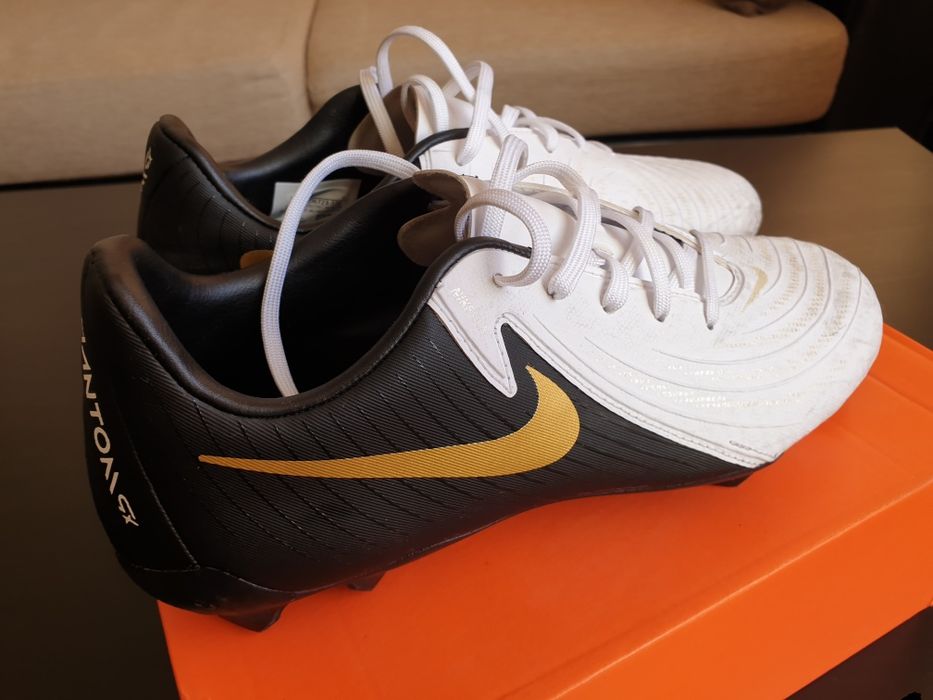 Бутонки Nike 40 номер.