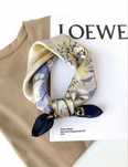 Esarfa loewe