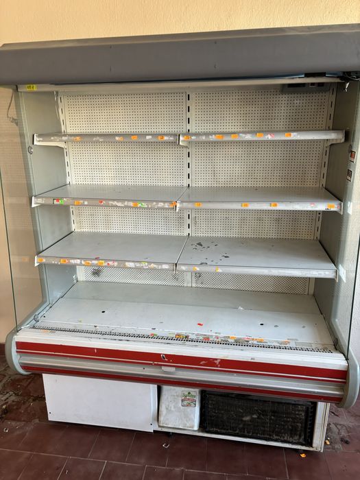 Витрина температура +5