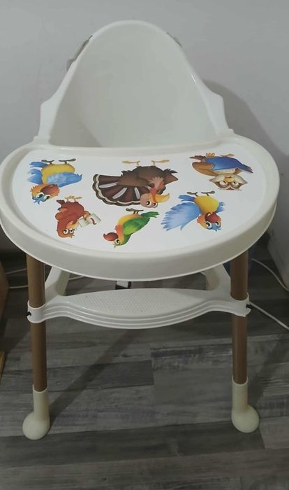 Vând scaun de masa bebeluși
