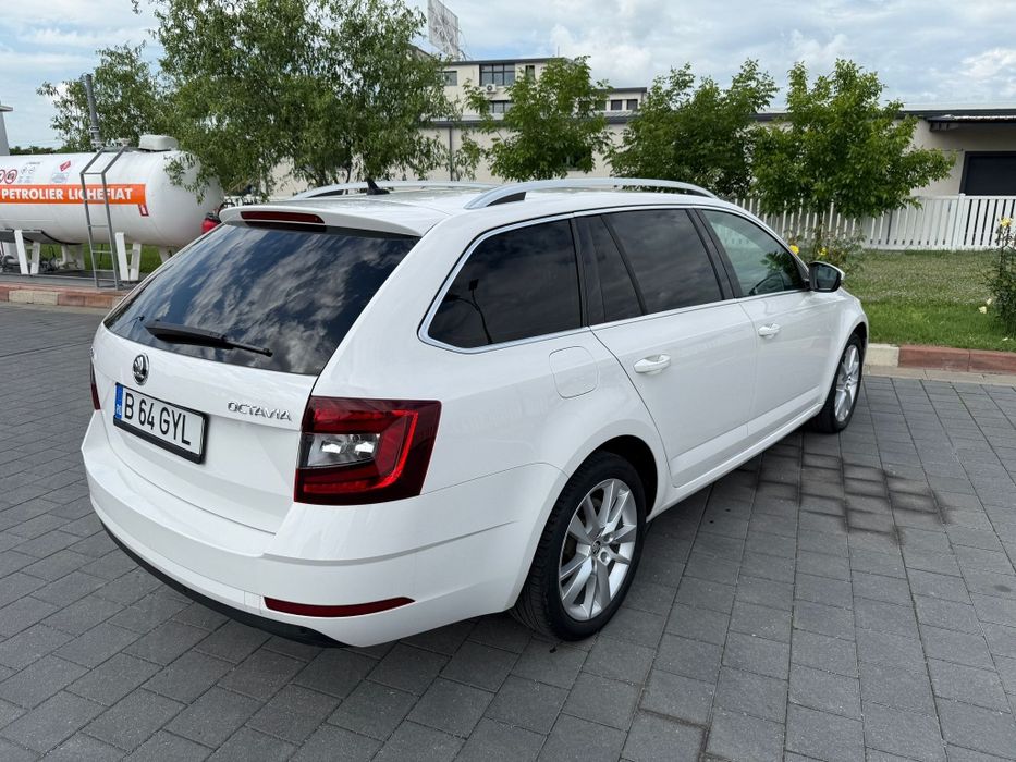 Skoda Octavia 1.6TDI 120Cp Automată