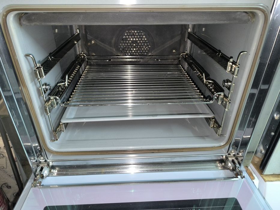 Фурна с котлони Miele