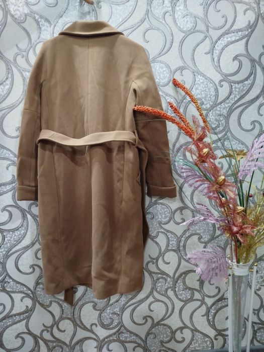 Женское польто……..