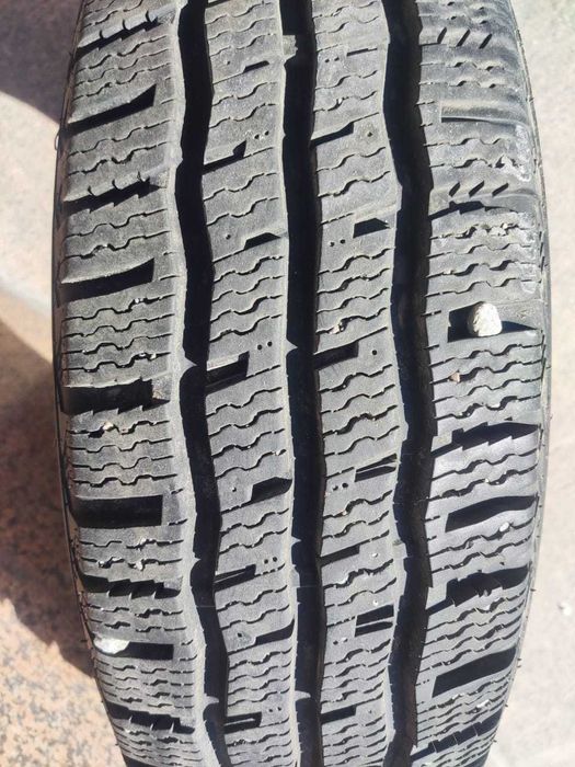 Зимние шины 195 R14C 106/104R