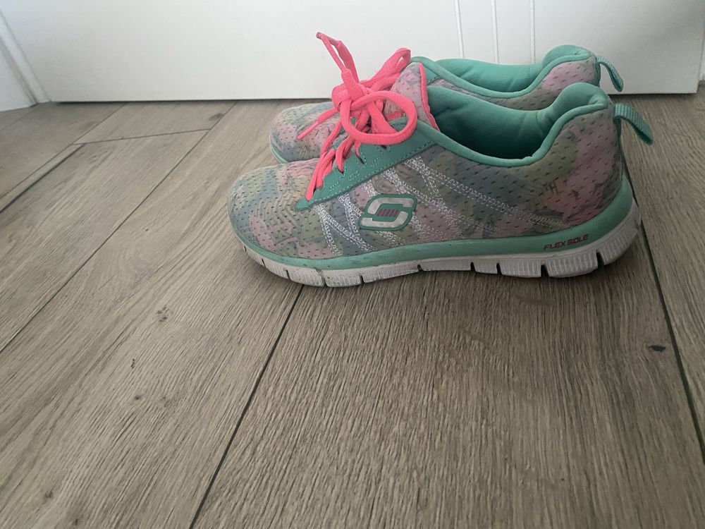 Skechers 36 -dama- Pantofi Floral Bloom 81878L/AQMT Colorat