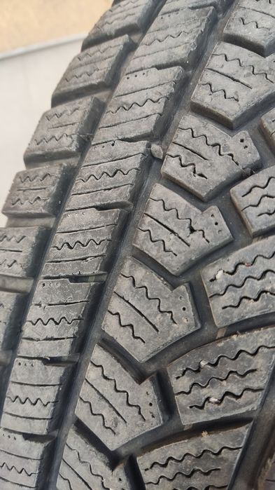 Зимни гуми Sunnful 205/70r15. 15