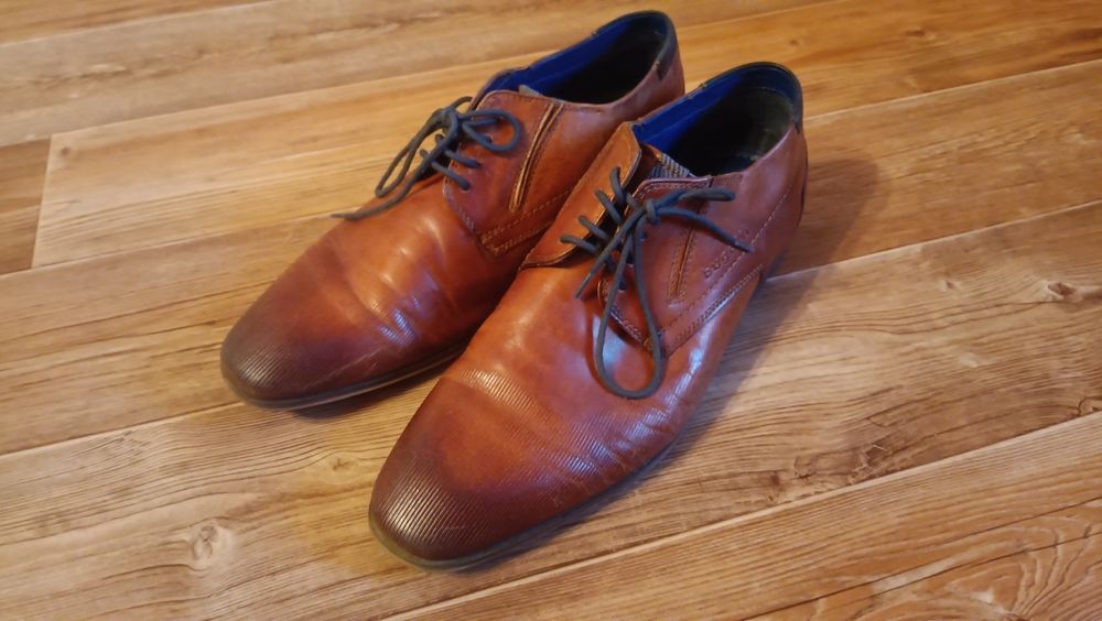 Продам Туфли Bugatti