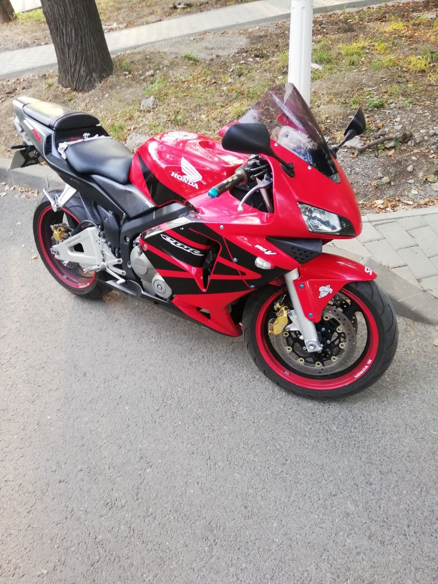 Honda CBR 600RR 2004