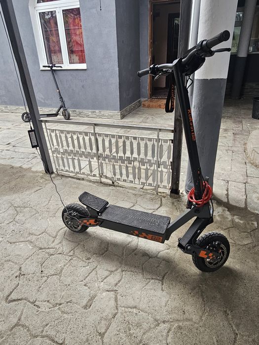 Vând kukirin g2 în stare perfecta