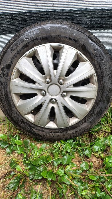 Vând 4 buc. roți iarnă 205/60R16