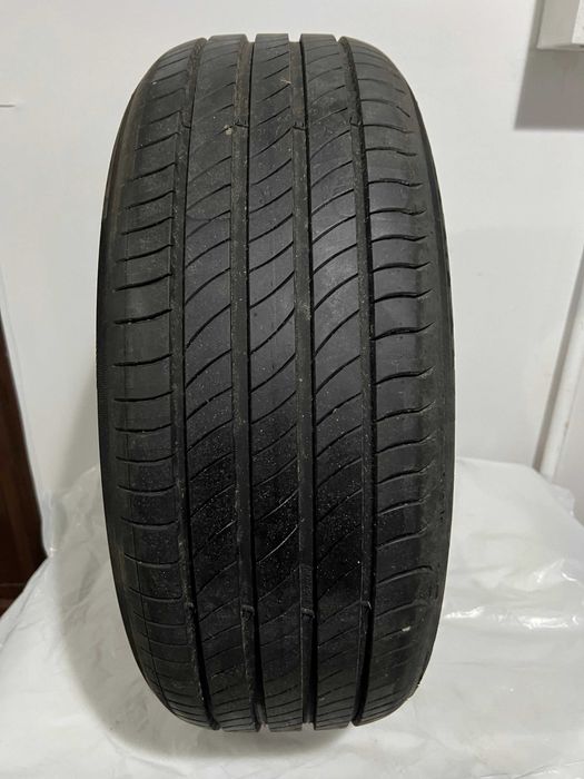 4 x Michelin Primacy 4 235/45 R20 100V