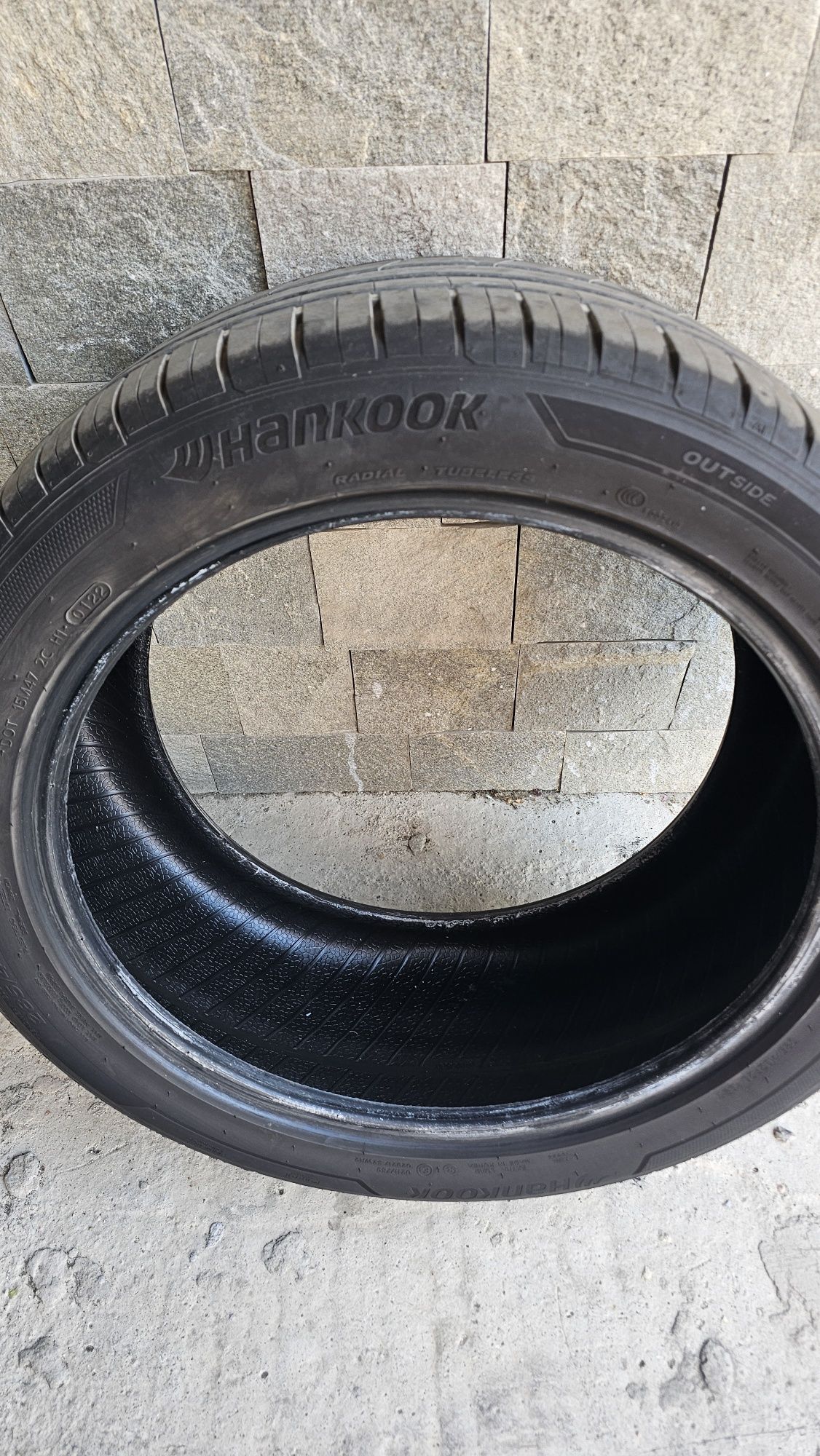 Гуми марка Hankook 285/40ZR20