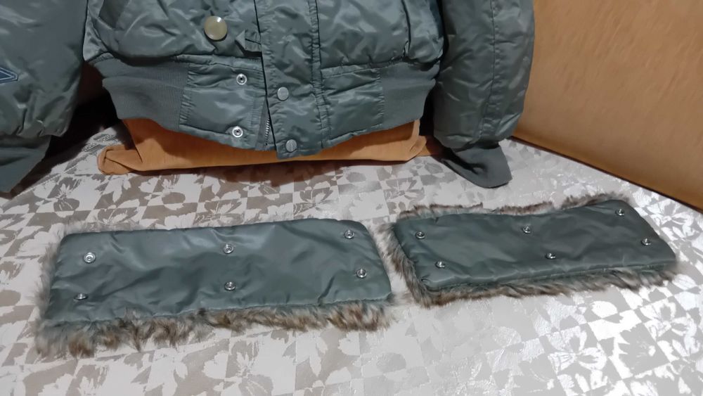 Топло яке Blu Deise с качулка