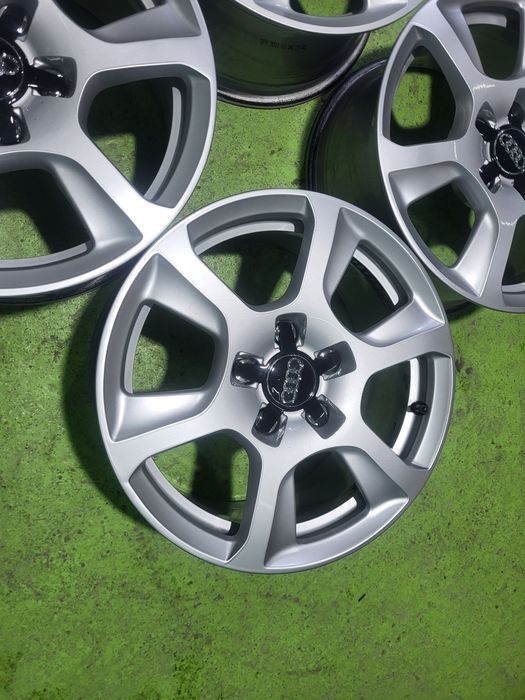 16 5x112 Audi A4 B8 A3 A6 Vw Touran Caddy Golf Skoda 5х112