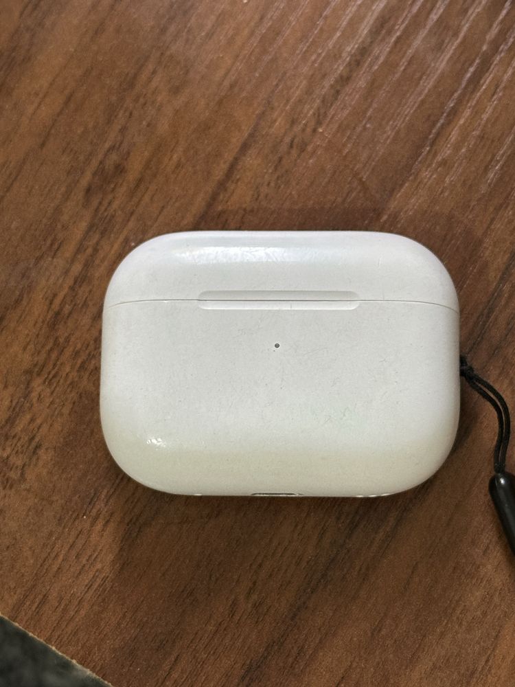 Продам срочно. Airpods pro!
