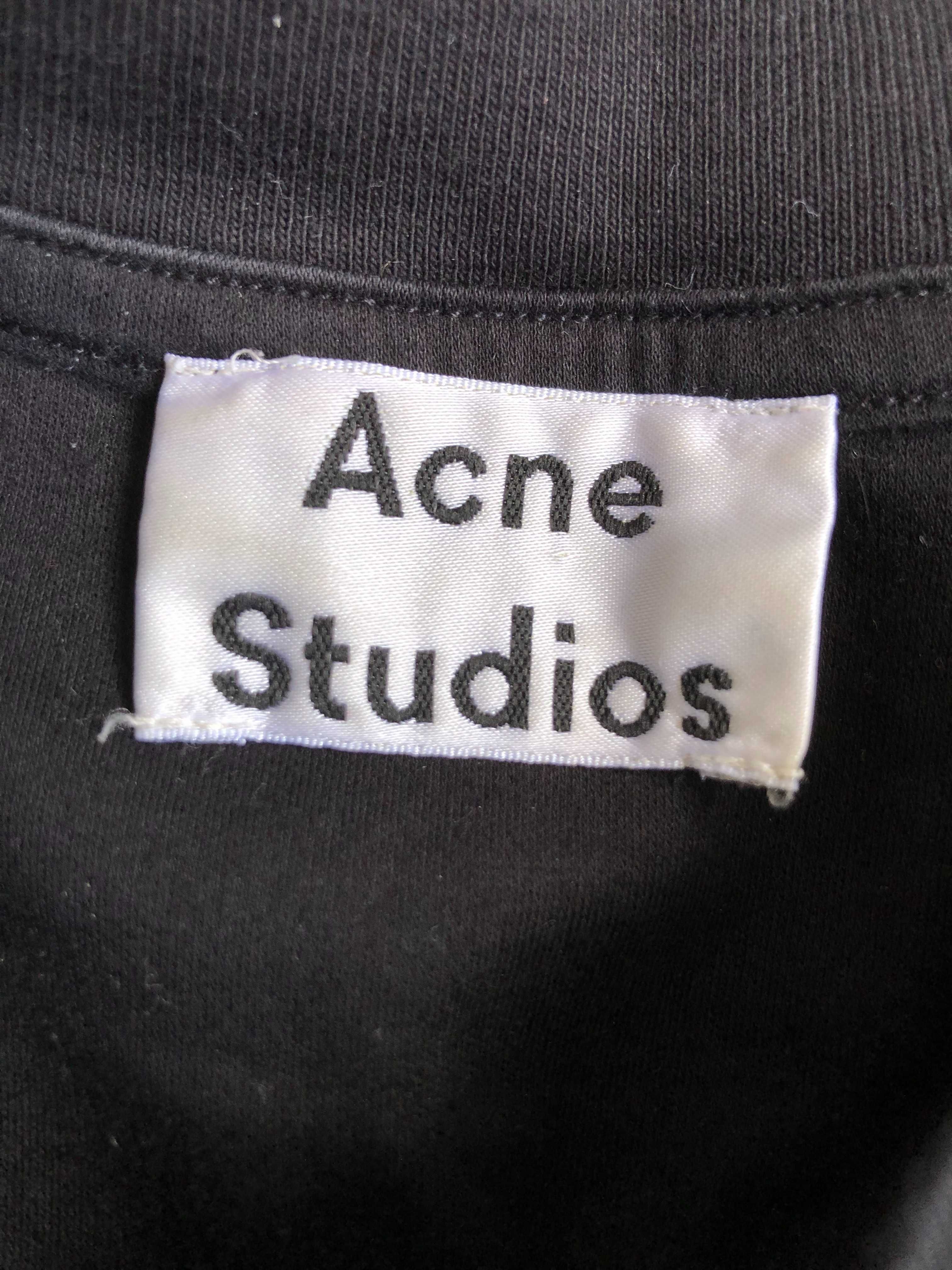 Acne T-Shirt р-р M