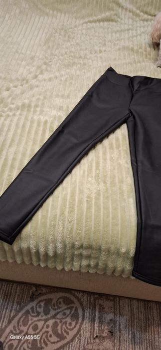 Pantaloni dama imitație piele mr L îmblănite merge și la m