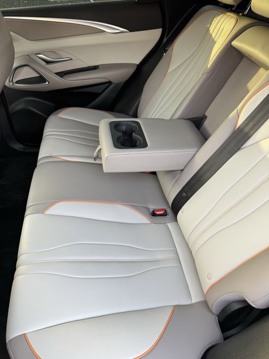 BYD song pro gibrid 2024 toza