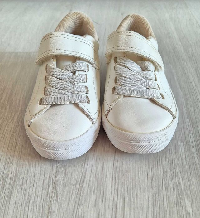 Tenesi albi baieti m25