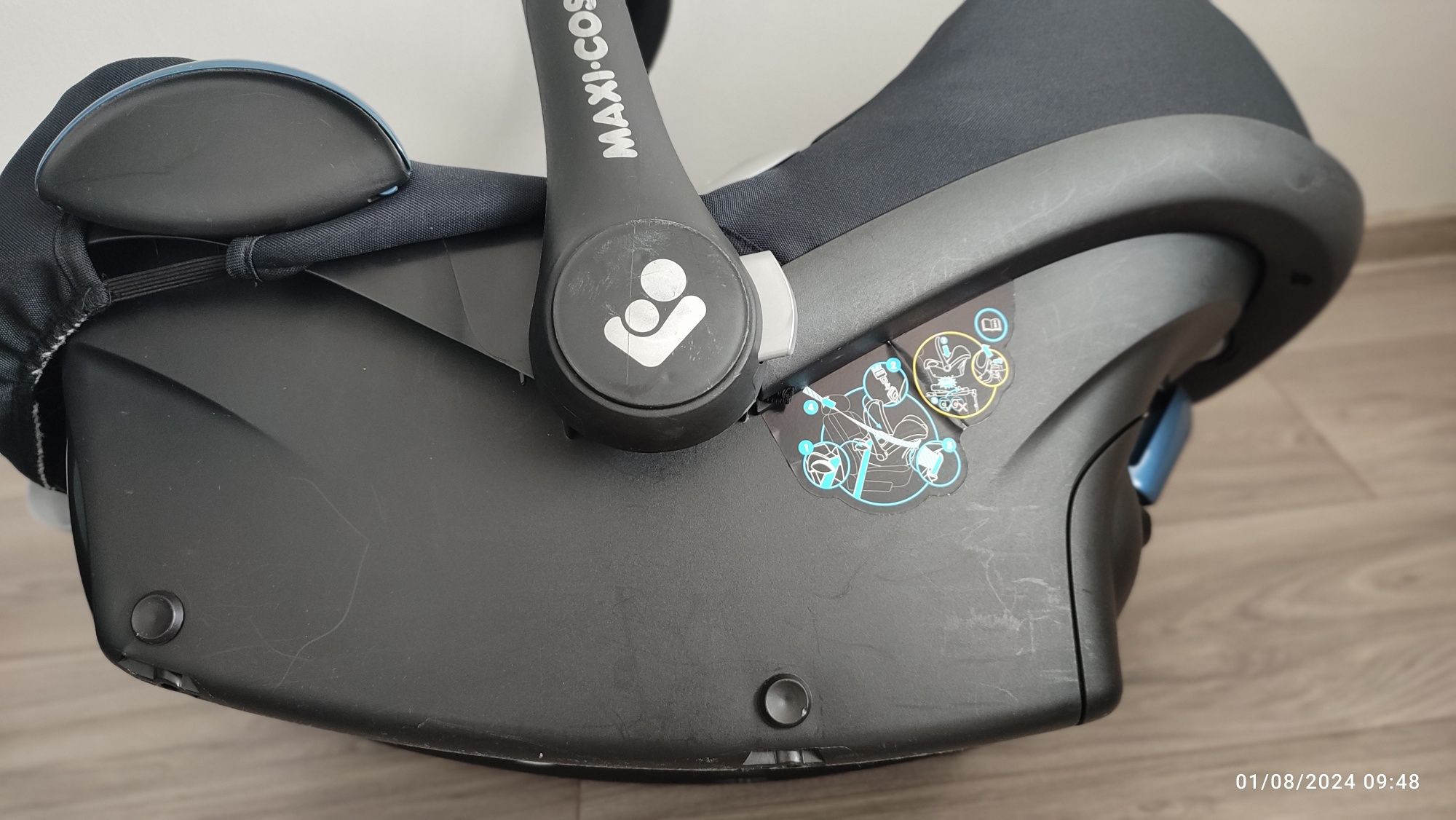 Scoica auto Maxi Coxi Cabriofix Essential