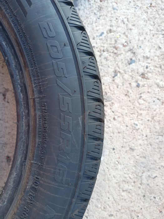 Гума Fortune, зимна 205/55R 16, 1 брой.