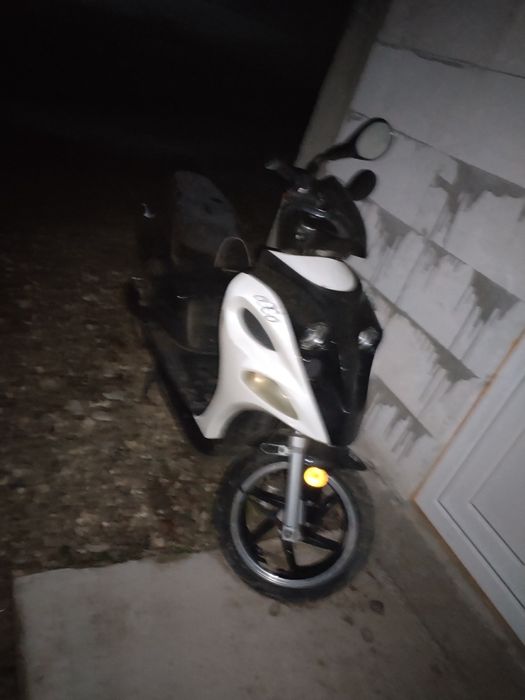 Vând scuter electric
