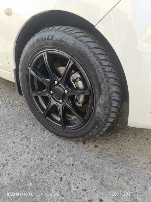 Diska balon sotiladi 200$