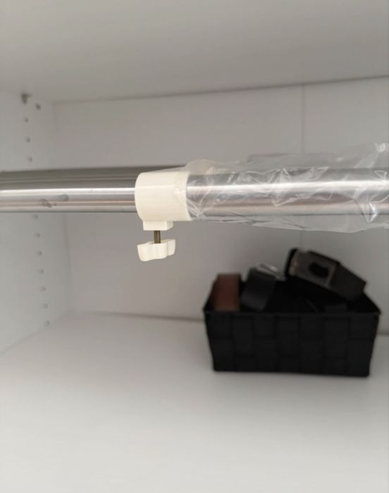 Suport raft pentru haine telescopic