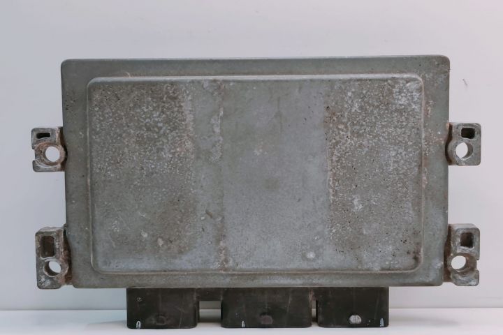 Calculator Motor Continental ECU  AV2112A650CB / S180047012 / EMS2102