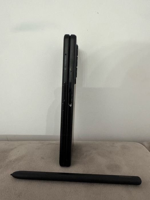 Samsung z fold 3 512gb ecranul mare defect