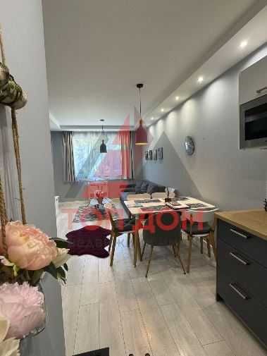 Дава се под наем Двустаен апартамент в Варна, Бриз - 60 кв.м за 765 € - Снимка #2