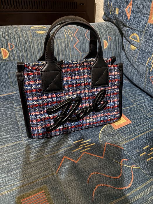 Чатна Karl Lagerfeld почти нова