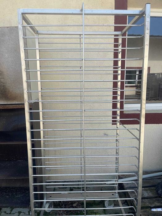 Rastel depozitare tavi