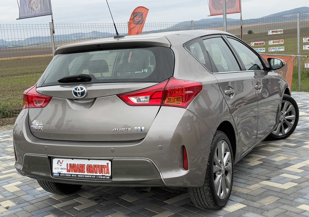 *RATE*Toyota Auris 1.8 Hybrid Benzina 2015 E5 Km reali inmatriculat RO