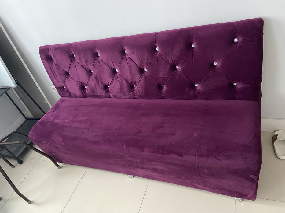 Продам Диван Б/У