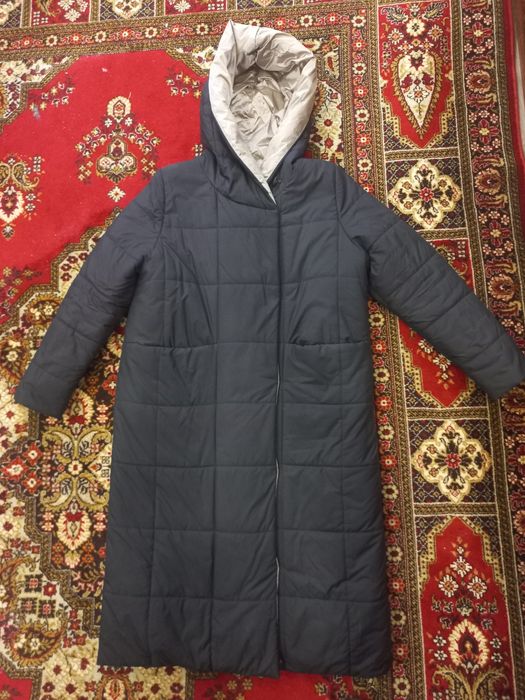 Пуховик женский зимний чёрный на замке и кнопках