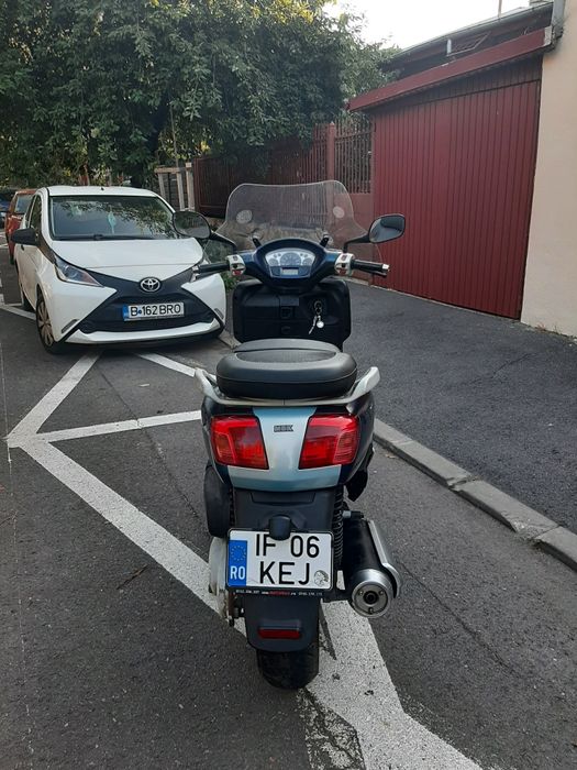 Scuter yamaha 300
