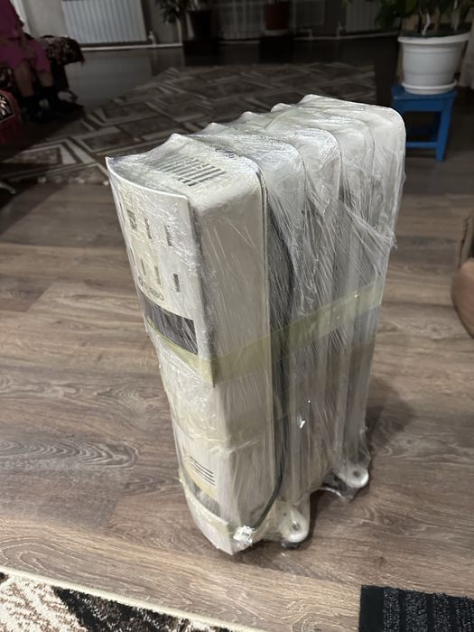 Продам радиатор масляный