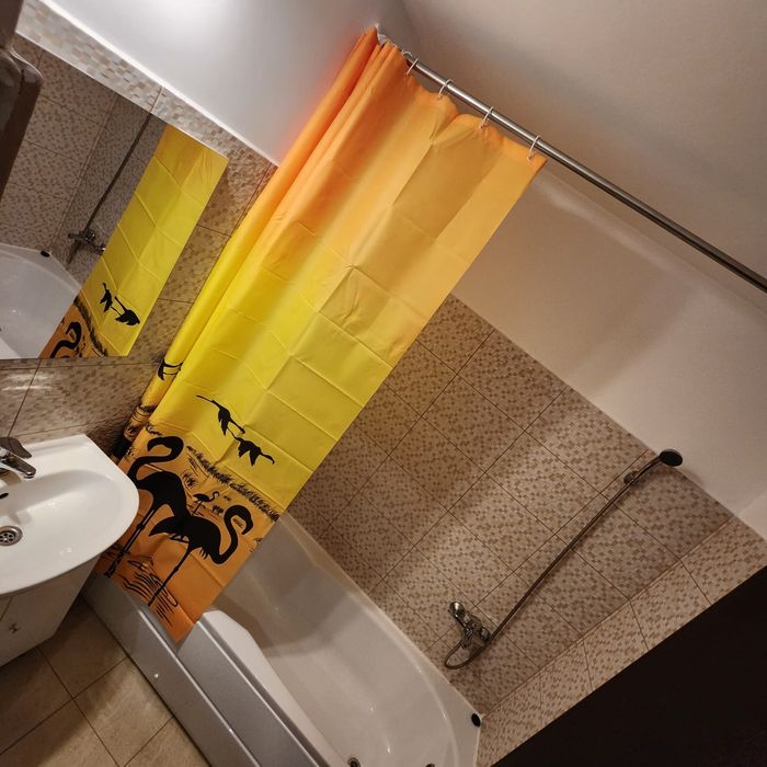 Închiriez garsonieră, Hipodrom, capătul lui 2, et 2, bloc Concivia