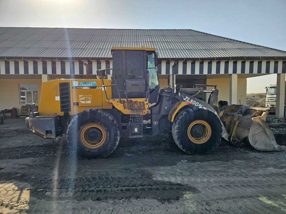 Погрузчик XCMG ZL50GN