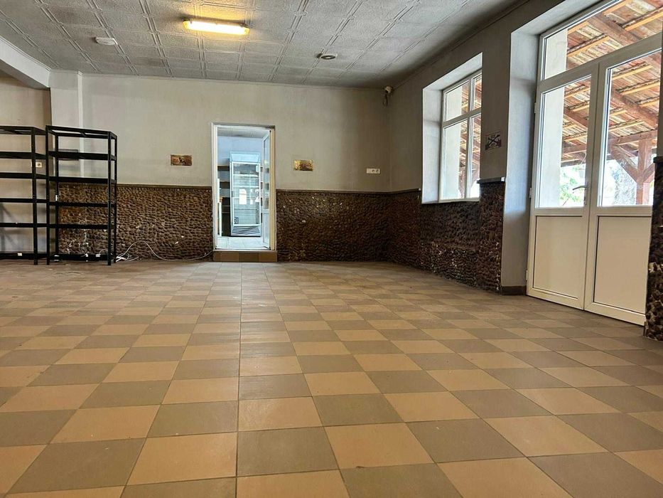 Imobil de vanzare cu teren generos – 173 mp construiți + 4149 mp teren