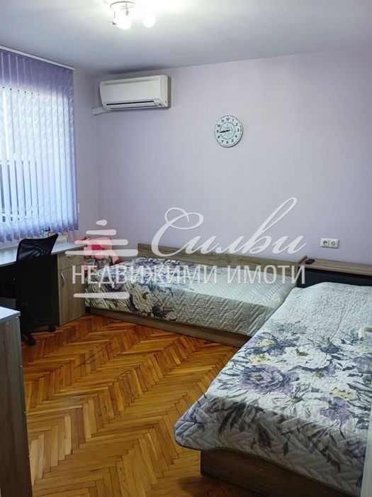 Продава се Двустаен апартамент в Шумен, Еверест - 65 кв.м за 1099 €/кв.м - Снимка #4